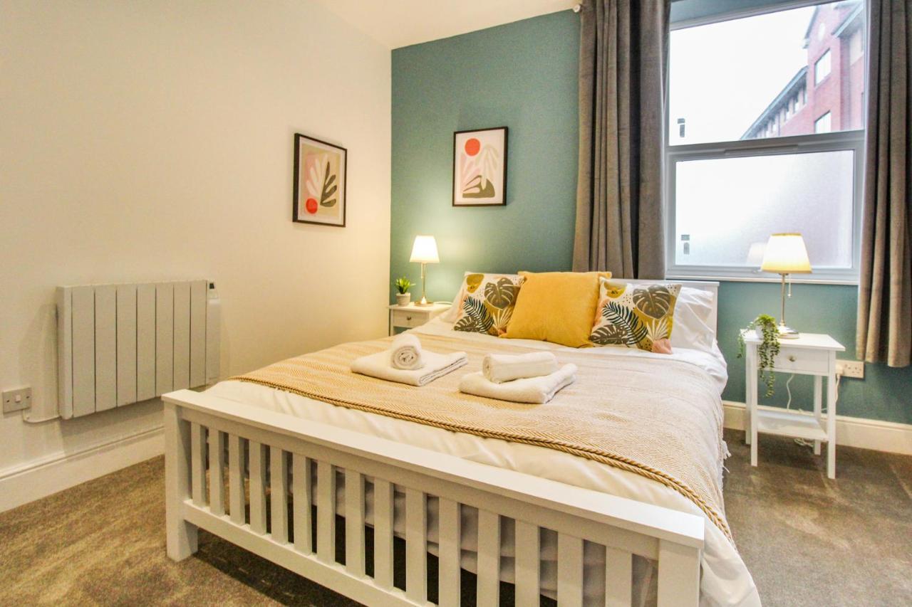 Sleek & Stylish Apartment In The Heart Of The City Nottingham Bagian luar foto