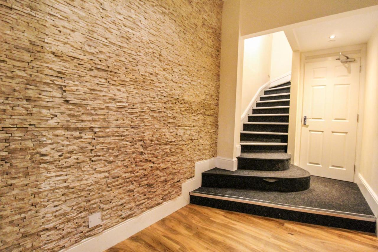 Sleek & Stylish Apartment In The Heart Of The City Nottingham Bagian luar foto