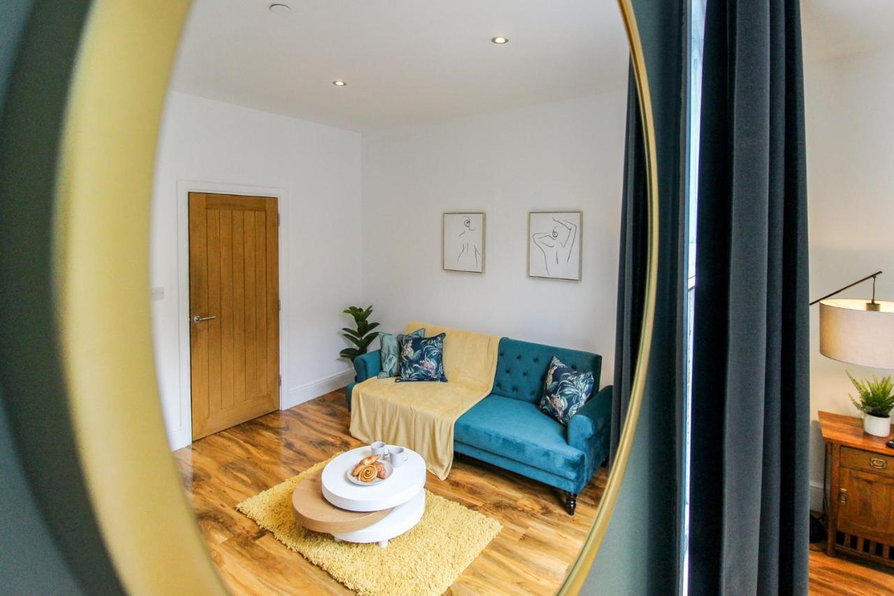 Sleek & Stylish Apartment In The Heart Of The City Nottingham Bagian luar foto