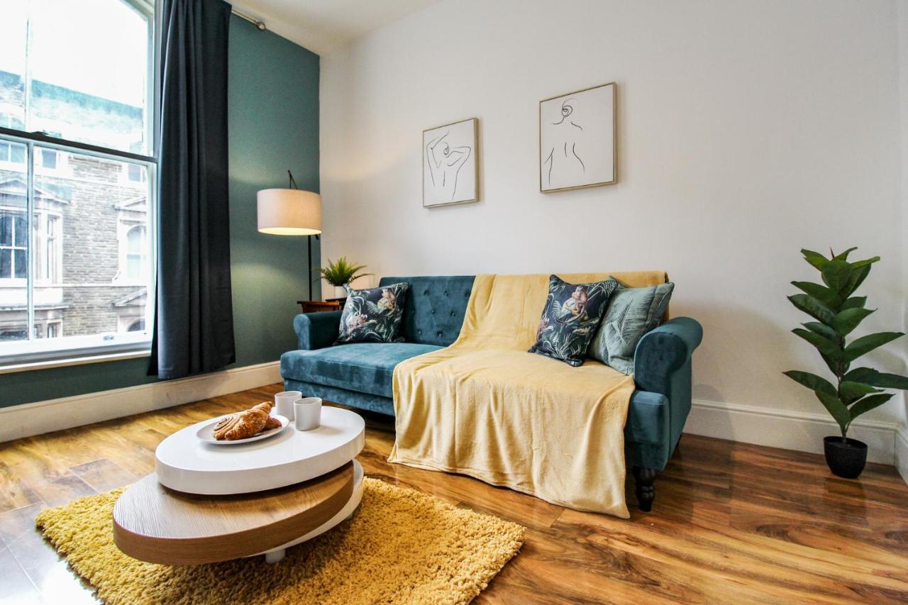 Sleek & Stylish Apartment In The Heart Of The City Nottingham Bagian luar foto